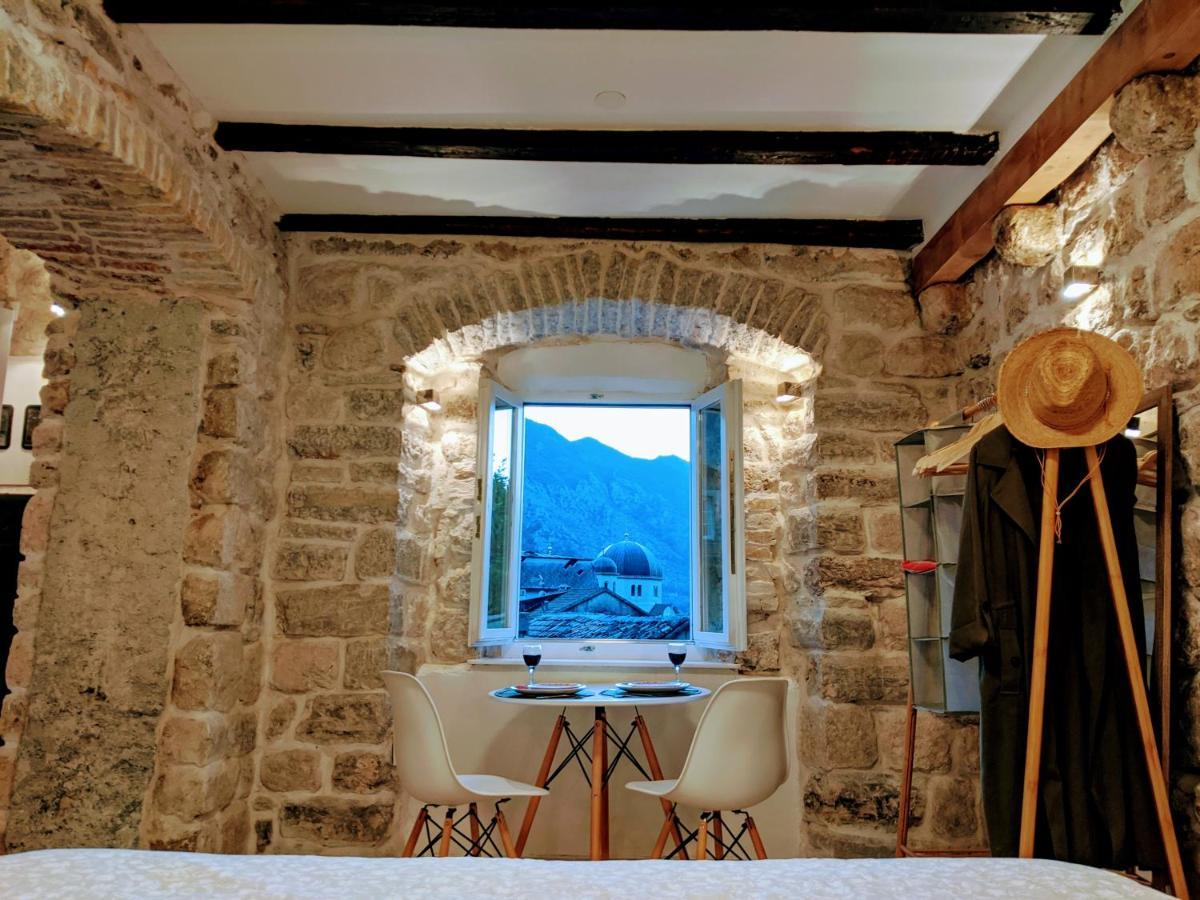 Romantic Rooftop View Hideaway- Old Town Nr 404 Appartement Kotor Buitenkant foto