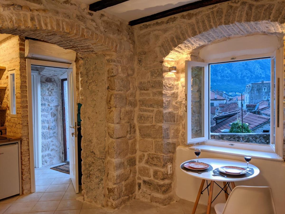 Romantic Rooftop View Hideaway- Old Town Nr 404 Appartement Kotor Buitenkant foto