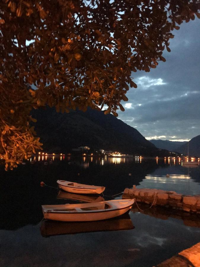 Romantic Rooftop View Hideaway- Old Town Nr 404 Appartement Kotor Buitenkant foto